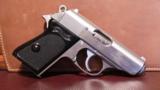 Walther	PPKS	.380acp- 3 of 4