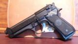 Beretta
92FS
9mm
- 1 of 4