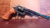 Smith & Wesson
27
.357
- 3 of 4