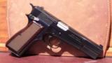 Browning Hi-Power .9 mm (High Polish Blue With Original Case) - 4 of 4