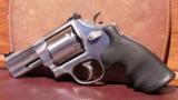 Smith & Wesson 629-5 .44 Magnum - 1 of 3