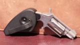 North American Arms Pug Revolver .22LR & .22 Mag - 4 of 4