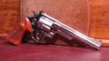 Smith & Wesson 29-2 .44 Magnum (Factory Nickel) - 3 of 3