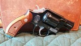 Smith & Wesson 10-5 .38 Special - 2 of 3