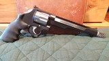 Smith & Wesson 44 Magnum Hunter 44 Magnum (Performance Center) - 2 of 3