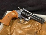 Colt Diamondback .22 LR w/ Original Early Box - 4 of 5