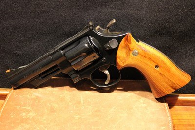Smith & Wesson Model 25-5 .45 Colt