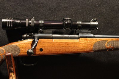 Winchester Model 70 Classic .270 Win Featherweight