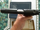 Smith Wesson Model 39-2 AS new in original box!! - 8 of 13