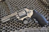 Smith and Wesson 686 686-6 4 - 1 of 1