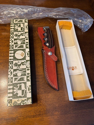 Gerber 5.25 Presentation Series Knife