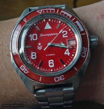 Russian watch Vostok Komandirskie Red - 200m - new