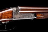 Beautiful cased high grade Westley Richards scalloped action box lock 12 bore - Ultra Lightweight game gun! - 1 of 17
