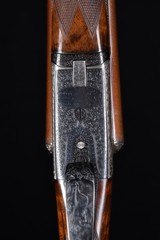 Beautiful cased high grade Westley Richards scalloped action box lock 12 bore - Ultra Lightweight game gun! - 10 of 17