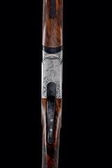 Truly exceptional Perazzi Extra Gold 28ga - The finest Galeazzi game scene engraved gun I've ever seen with extraordinary wood & as new! 5-3/4lbs! - 3 of 13