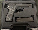 Excellent Sig Sauer P226 9mm with case and extra magazine - Image 4 of 5