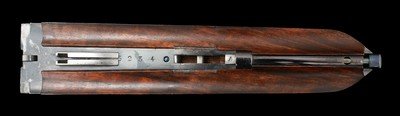 Absolutely fantastic true pair of Round Body Boss Best Quality 30" Lightweight 12ga Pair w/ case - Image 17 of 23