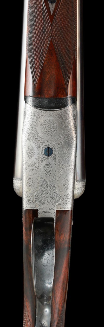 Absolutely fantastic true pair of Round Body Boss Best Quality 30" Lightweight 12ga Pair w/ case - Image 6 of 23