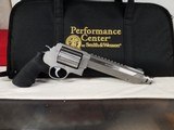 smith wesson 460 with sling - 1 of 2