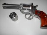 RUGER SINGLE SIX
- 3 of 3