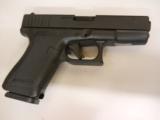 GLOCK 19
- 2 of 3