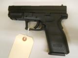 SPRINGFIELD XD40 - 2 of 2
