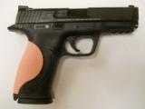 SMITH & WESSON M&P 9 - 1 of 2