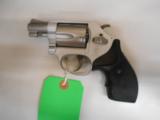 SMITH & WESSON 637 - 1 of 2