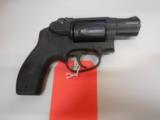 SMITH AND WESSON BODUGUARD 38SPL
- 2 of 2