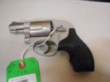 SMITH AND WESSON 38SPL - 2 of 2