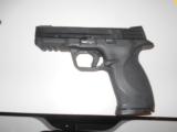 S&W M&P 40 15RD- 1 of 2