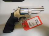 SMITH AND WESSON 625-7 45LC
- 3 of 3