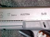 GLOCK 17 GEN 4 9MM GREY FRAME - 3 of 3