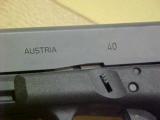 GLOCK 23 40S&W - 3 of 4