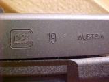 GLOCK 19 W/ LASER - 5 of 6