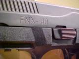 FNH FNX-40 - 2 of 8