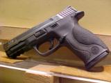 SMITH & WESSON M/P 40SW - 2 of 9