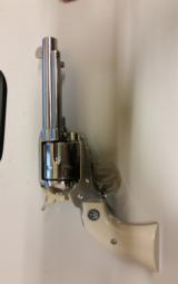 RUGER VAQUERO 44MAG- 1 of 4