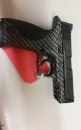 SMITH AND WESSON 40SW - 1 of 2