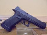 Glock 35 .40 Smith & Wesson LONG SLIDE - 1 of 5