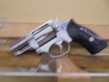 Ruger SP101 Standard 357 RemMag - 2 of 4