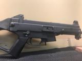 Heckler & Koch USC Carbine Rifle 701445-A5, 45 ACP - 7 of 9