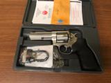 Ruger KGP-141 Double Action Revolver 1705, 357 Magnum - 2 of 9