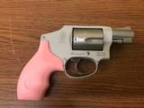 Smith & Wesson Model 642-2 Air Weight, 38 S&W SPL+P - 2 of 5