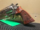 SMITH & WESSON 29-2, 44 MAG,
NICKLE FINISH
- 9 of 15