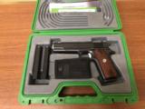 Remington 1911 R1 Centennial Pistol 96340, 45 ACP - 1 of 11