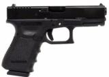 Glock 19 gen 3
Compact Pistol PI1950203, 9mm - 1 of 1