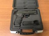 
Sig P226 Enhanced Elite Pistol E26R40ESE, 40 Smith & Wesson - 7 of 7