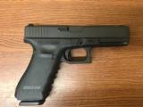 GLOCK 22 GEN4 .40 S&W- 2 of 5
