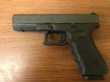 GLOCK 22 GEN4 .40 S&W- 3 of 5